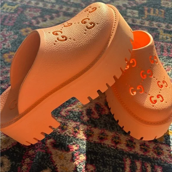 Gucci Print Mules Platform Shoes - Picture 2 of 5